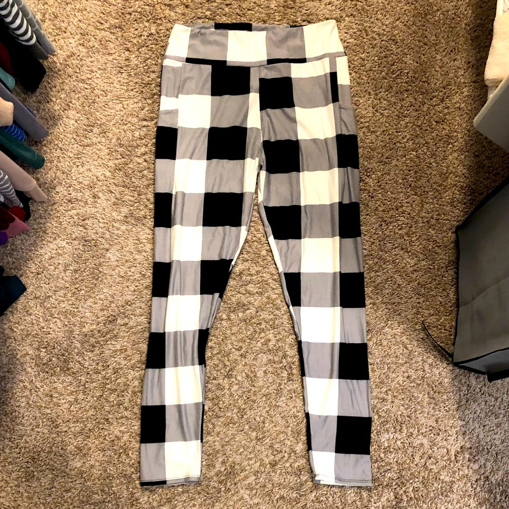 Simple addiction pocket leggings checkered size xl